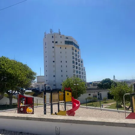 Face a l'océan, vue panoramique, 3 min a pied de la plage, Praia da areia branca Praia da Lourinhã